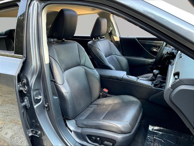 Used 2020 Lexus ES 350 w/ Premium Package FWD image 31