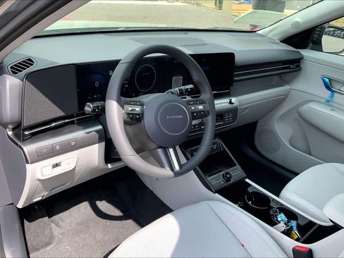 New 2026 Hyundai Kona SEL Premium image 9