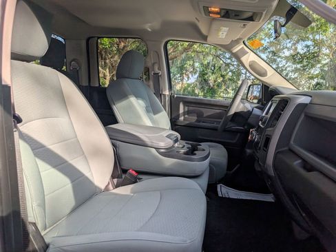 Used 2019 RAM 1500 Express w/ Express Value Package AWD/4WD image 21
