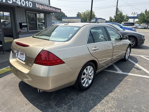 Used 2006 Honda Accord EX image 4