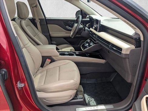 Used 2020 Lincoln Corsair Reserve image 22