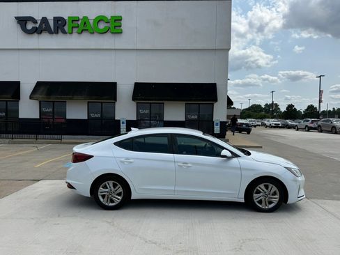 Used 2019 Hyundai Elantra SEL w/ Cargo Package FWD image 16