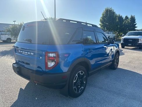 Used 2022 Ford Bronco Sport Outer Banks AWD/4WD image 5