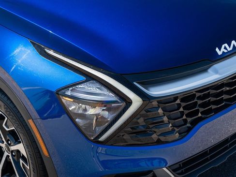 Used 2023 Kia Sportage EX FWD image 10