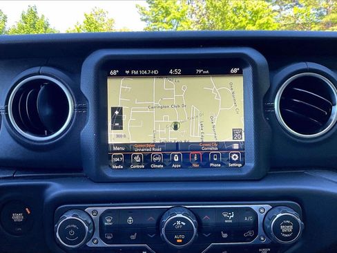 Used 2023 Jeep Wrangler Unlimited Sahara w/ Cold Weather Group AWD/4WD image 13