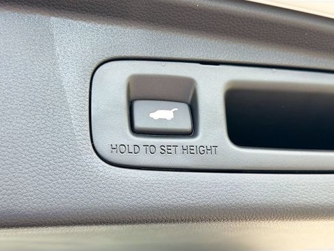 Used 2026 Honda CR-V EX-L image 32