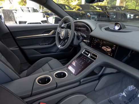 Certified 2025 Porsche Taycan 4S image 54