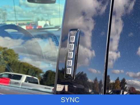 Used 2017 Ford F150 XLT w/ Equipment Group 302A Luxury image 7