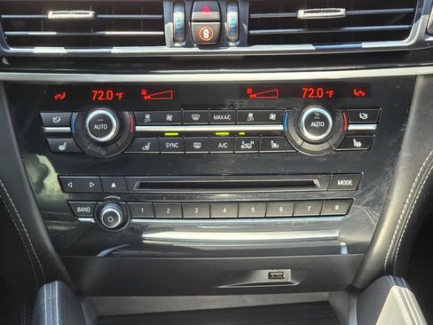 Used 2017 BMW X6 M AWD/4WD image 30