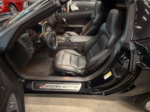 Used 2013 Chevrolet Corvette Grand Sport w/ 2LT Preferred Equipment Group RWD image 42