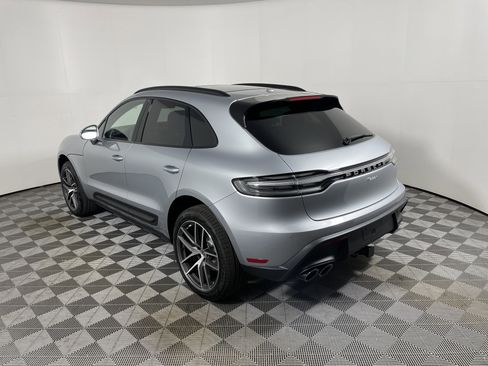 New 2026 Porsche Macan image 3