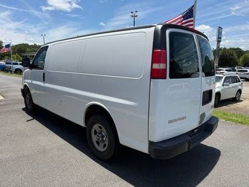 Used 2008 GMC Savana 1500 w/ Power Package RWD image 4