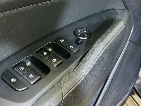 Used 2023 Kia Sportage LX AWD/4WD image 7