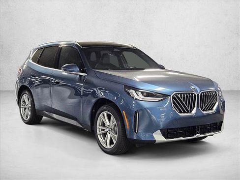 Used 2025 BMW X3 xDrive30i w/ Convenience Package image 7