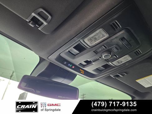 Used 2023 GMC Yukon SLT w/ SLT Premium Package AWD/4WD image 21