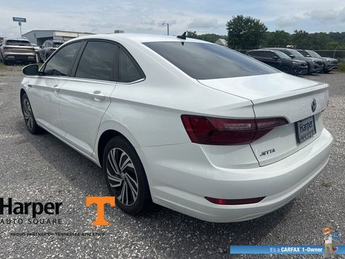Used 2021 Volkswagen Jetta SEL FWD image 3