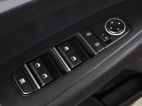 Used 2024 Kia Forte LXS image 33