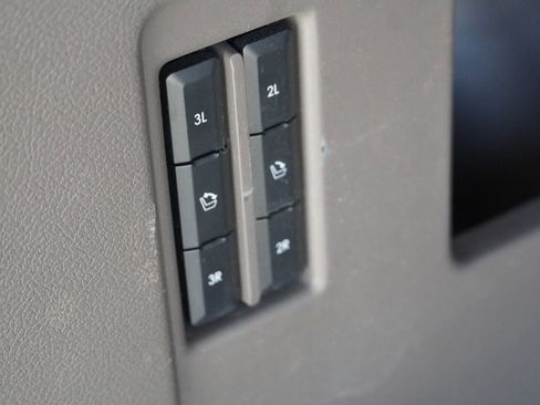 Used 2023 Lincoln Navigator Reserve image 36