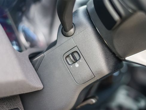 New 2024 Mercedes-Benz eSprinter 170 Cargo image 28