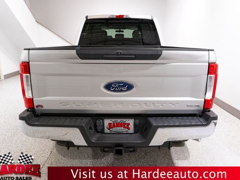 Used 2018 Ford F250 XLT AWD/4WD image 4