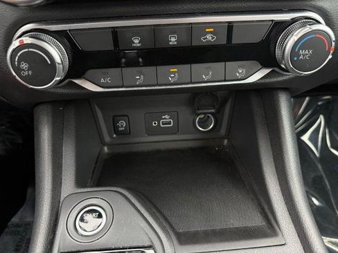 Certified 2025 Nissan Sentra S w/ Lighting Package image 26