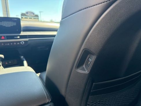 New 2026 Kia Sorento S image 22