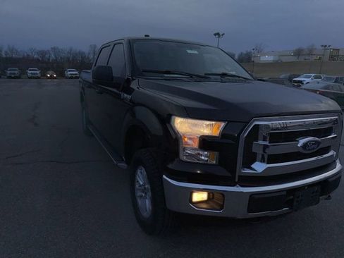 Used 2016 Ford F150 XLT image 5
