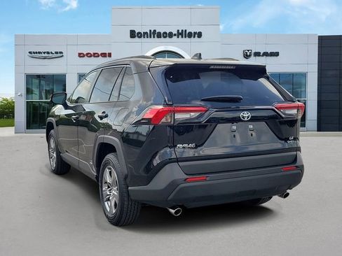 Used 2025 Toyota RAV4 LE image 4