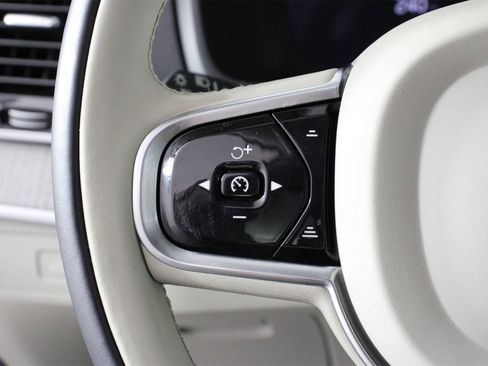 Certified 2023 Volvo XC90 T8 Plus image 10