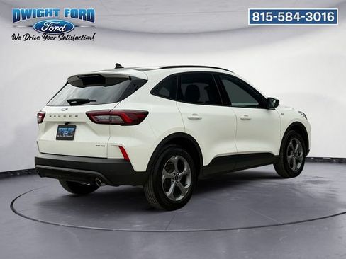 Certified 2025 Ford Escape ST-Line w/ Tech Pack #1 AWD/4WD image 5