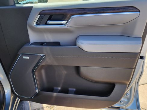 New 2026 GMC Sierra 1500 SLT w/ SLT Premium Plus Package image 37