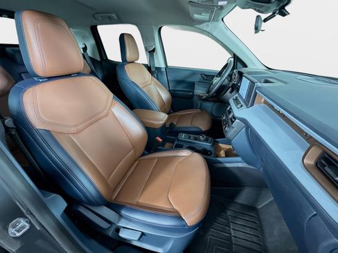 Used 2023 Ford Maverick Lariat w/ Lariat Luxury Package image 29