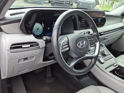 Used 2024 Hyundai Palisade SEL w/ Premium Package image 25