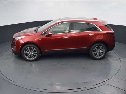 New 2025 Cadillac XT5 Premium Luxury w/ LPO, Floor Liner Package image 38