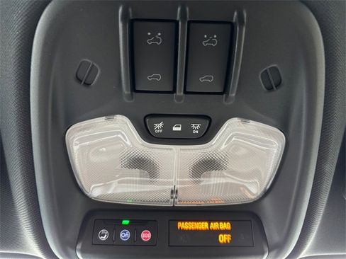 New 2026 Chevrolet Colorado ZR2 w/ Off-Road Front Bumper Package image 30