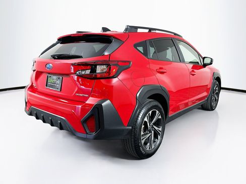 Used 2024 Subaru Crosstrek 2.0i Premium image 9