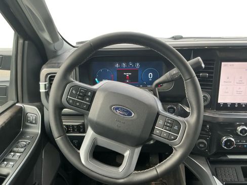 Used 2025 Ford F350 Lariat w/ Lariat Ultimate Package image 10