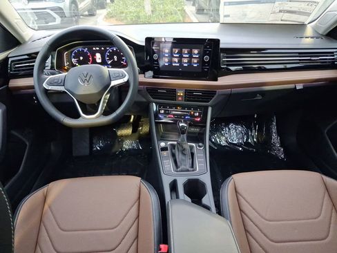 New 2026 Volkswagen Jetta SEL image 6