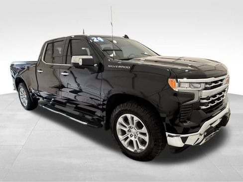 Used 2024 Chevrolet Silverado 1500 LTZ w/ Technology Package image 7