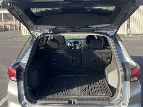 Used 2023 Chevrolet Equinox LT w/ LPO, Floor Liner Package image 9