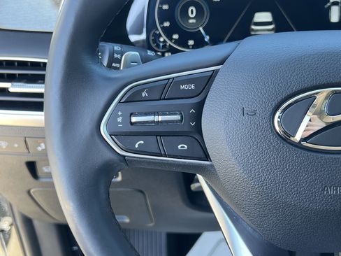 Used 2022 Hyundai Palisade Limited w/ Winter Package image 11