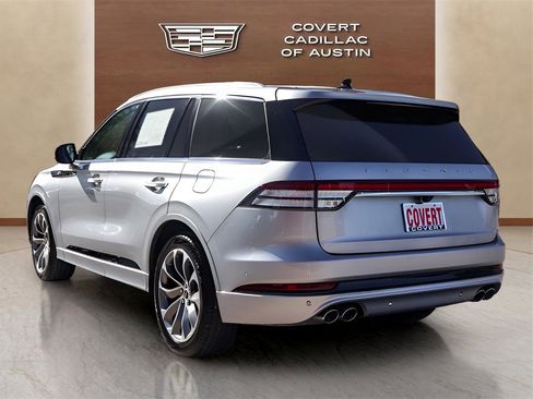 Used 2023 Lincoln Aviator Grand Touring w/ Equipment Group 301A image 3