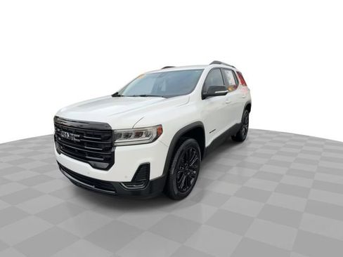 Certified 2022 GMC Acadia SLE w/ Driver Convenience Package AWD/4WD image 3