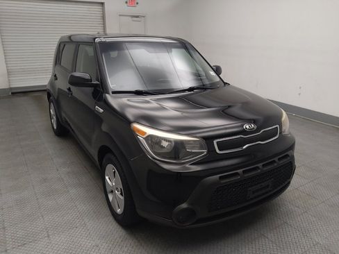 Used 2015 Kia Soul FWD image 13