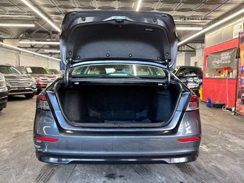 Used 2023 Honda Accord EX image 7