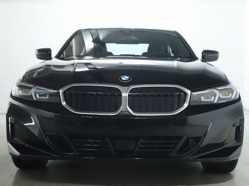 Certified 2025 BMW 330i xDrive 330i xDrive w/ Premium Package image 6