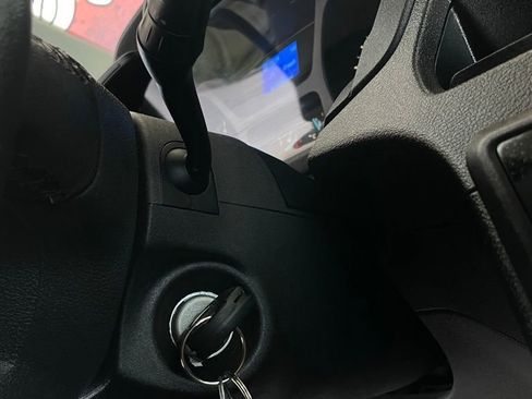 Used 2016 Ford Transit 150 XL image 22