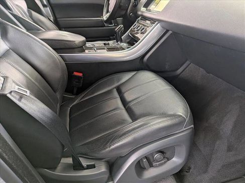 Used 2017 Land Rover Range Rover Sport SE AWD/4WD image 20