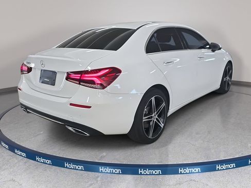 Used 2022 Mercedes-Benz A 220 image 7