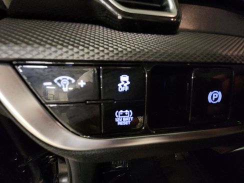 Used 2023 Kia Sportage LX AWD/4WD image 23